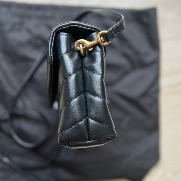 YSL Toy LouLou in quilted leather - Picture 6 of 15